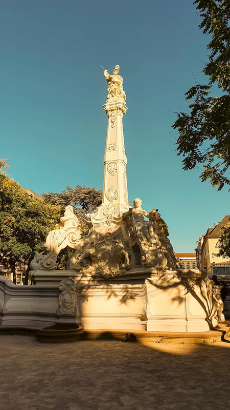 Majestic City Monument
