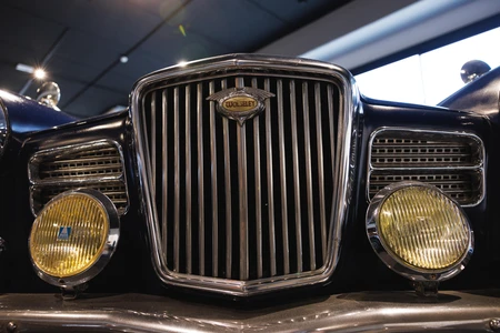 Vintage Car Front