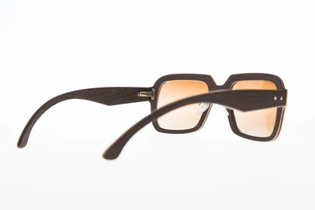Stylish Wooden Sunglasses
