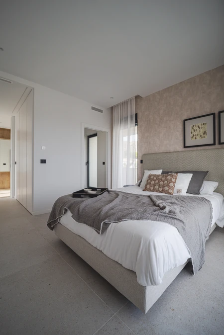 Modern Minimalist Bedroom