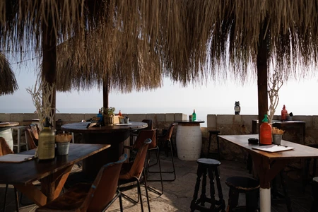 Beachside Café