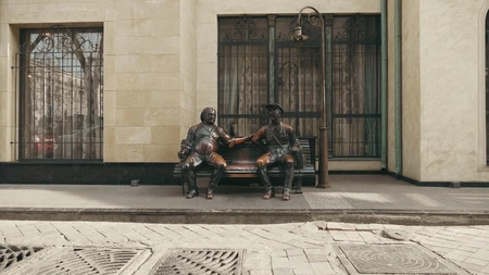 Street Sculpture Scene