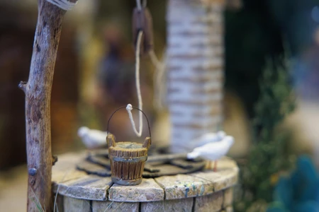Rustic Well Miniature