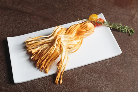 Gourmet Cheese Strands