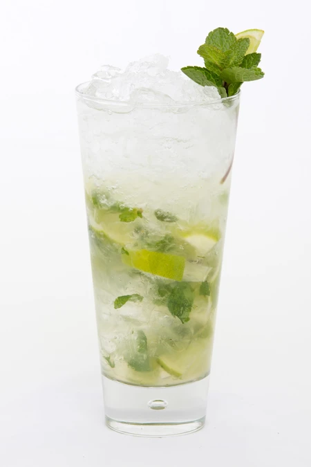 Refreshing Mojito Cocktail