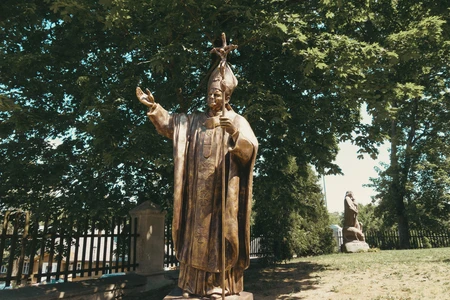 Historic Statue in the Park