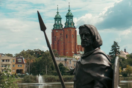 Historic Cathedral and Monument