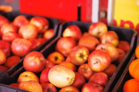 Fresh Apples Display