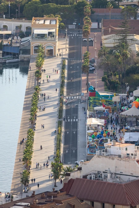 Promenade by the Waterfront