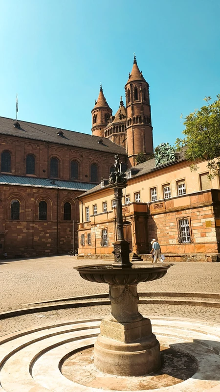 Historic Cathedral Square