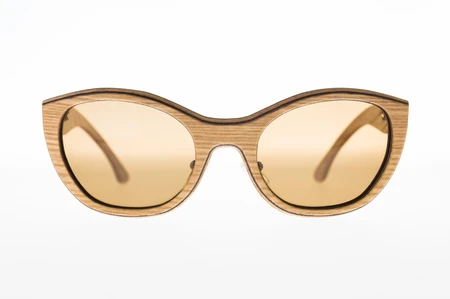 Stylish Wooden Sunglasses