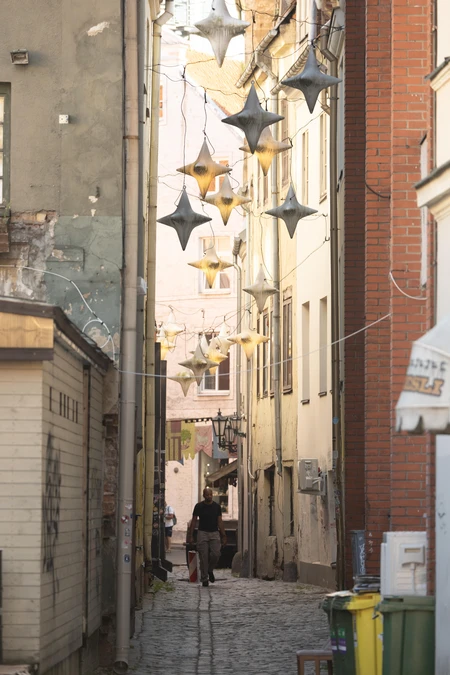 Charming City Alley