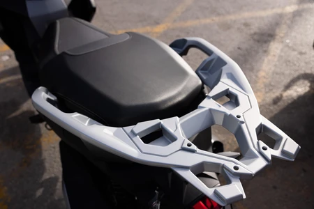 Motorcycle Seat with Luggage Rack