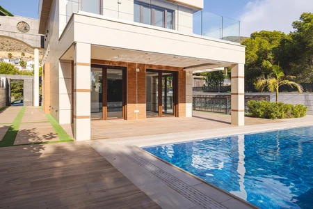 Modern Poolside House