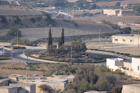 Countryside Roundabout