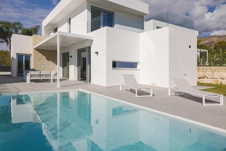 Modern Villa with Pool