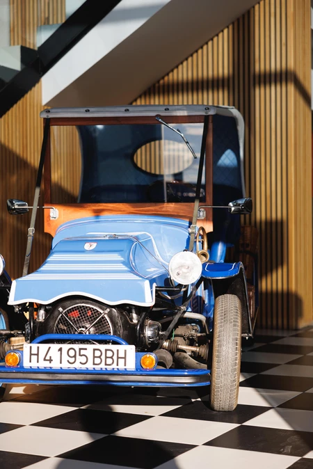 Vintage Car Display