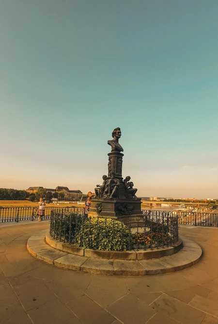 Historic Riverside Statue