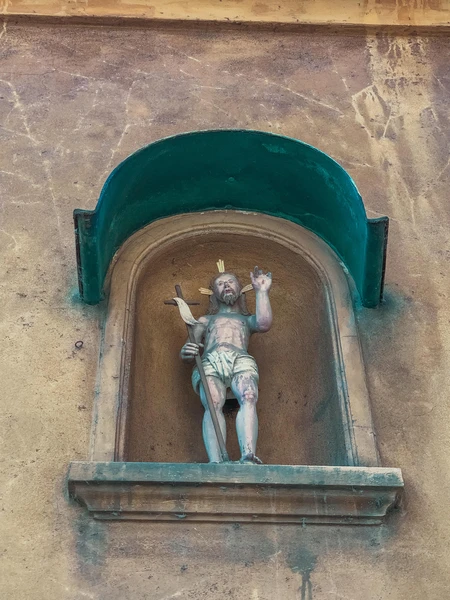 Historic Niche Sculpture