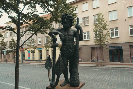 Street Statue Scenic