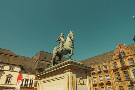 Historic Equestrian Statue in Urban Square