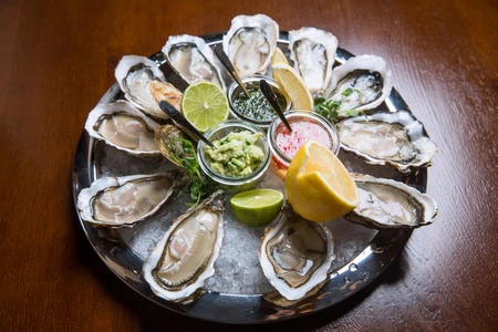Fresh Oyster Delight