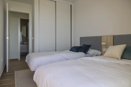 Modern Minimalist Bedroom