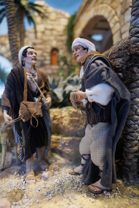 Historical Figures in a Diorama