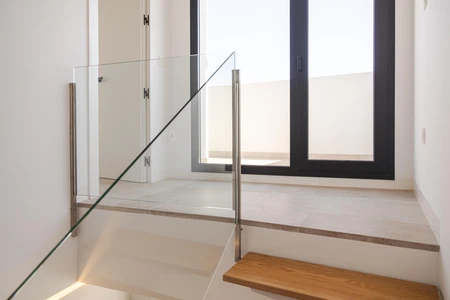 Modern Minimalist Staircase
