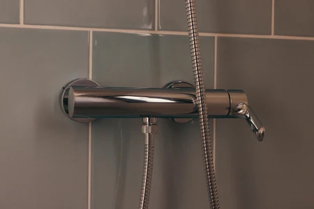 Minimalist Bathroom Fixture