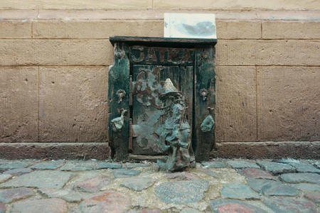Intriguing Urban Sculpture