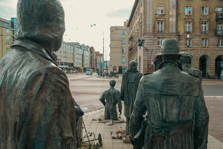 Urban Statue Scene