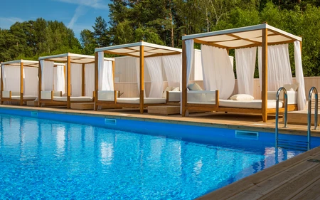 Luxurious Poolside Retreat