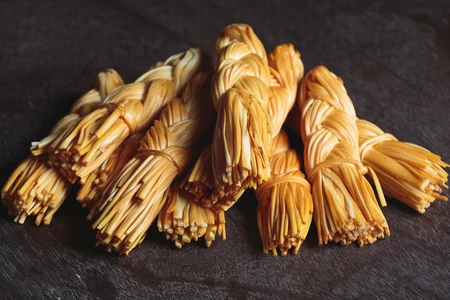 Braided Smoked Cheese