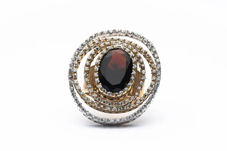 Elegant Gemstone Ring