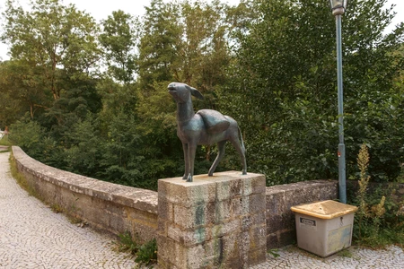 Sculpture on Stone Bridge