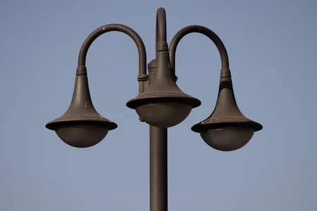 Triple Street Lamp