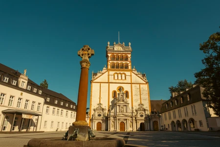 Historic Cathedral Plaza