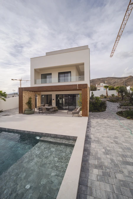 Modern Villa with Pool