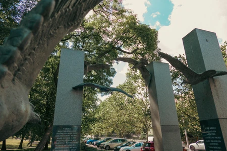 Monument with Sculptural Art