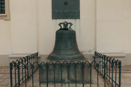 Historic Bell Monument