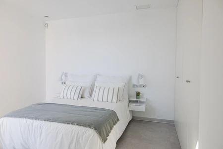Minimalist Bedroom Design