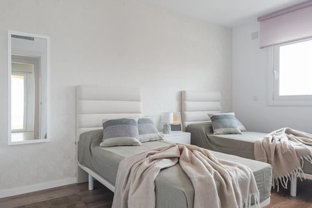 Modern Twin Bedroom