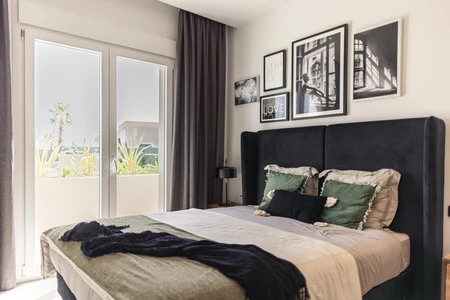 Elegant Bedroom Decor