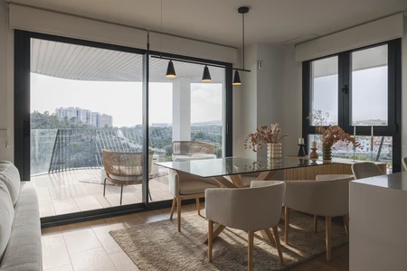 Modern Dining Area Overlooking the City