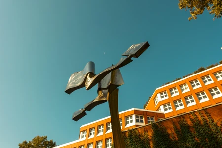 Modern Sculpture and Architecture