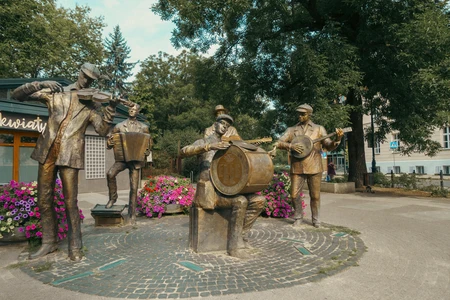Street Musicians Sculpture