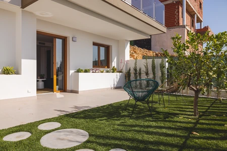 Modern Backyard Patio