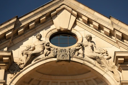 Intricate Architectural Sculpture