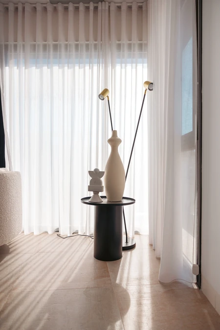 Minimalist Interior Decor